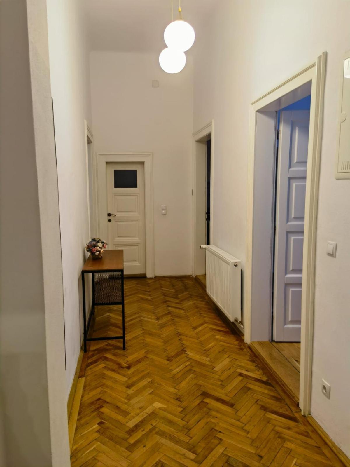 Emerald Old Town Sybin Zewnętrze zdjęcie