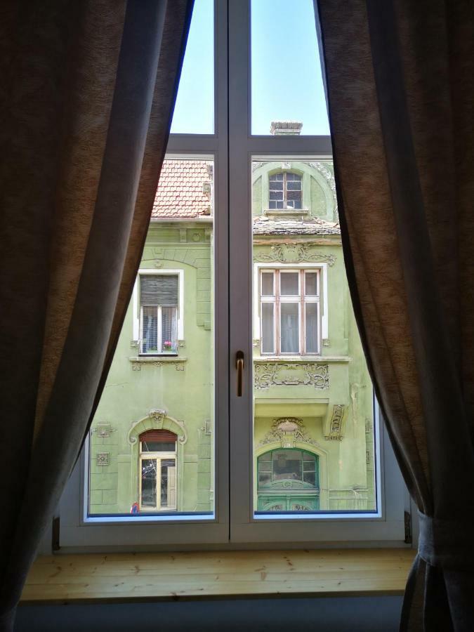 Emerald Old Town Sybin Zewnętrze zdjęcie