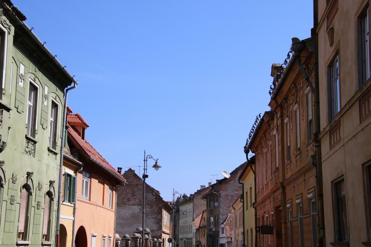 Emerald Old Town Sybin Zewnętrze zdjęcie