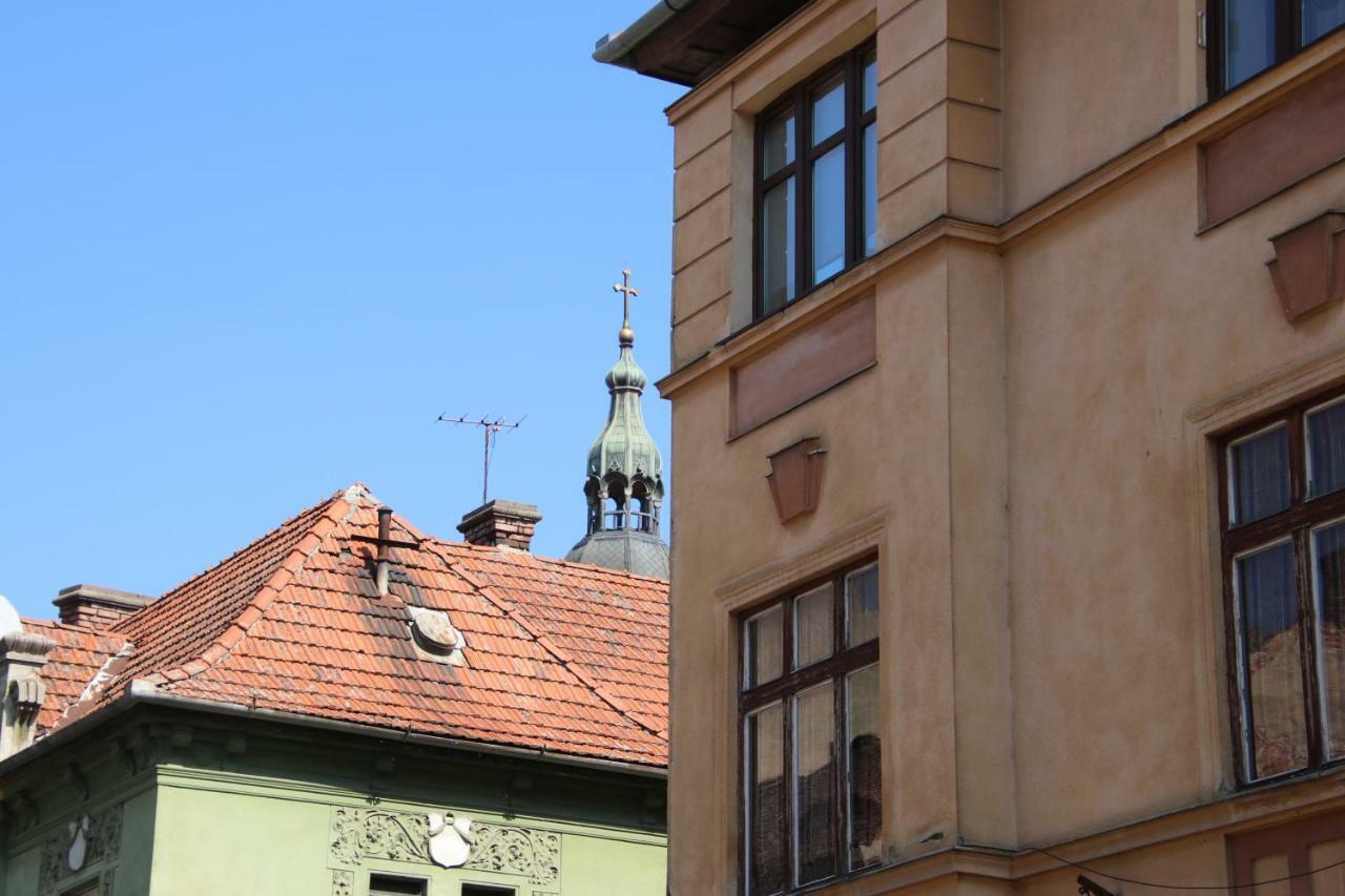 Emerald Old Town Sybin Zewnętrze zdjęcie